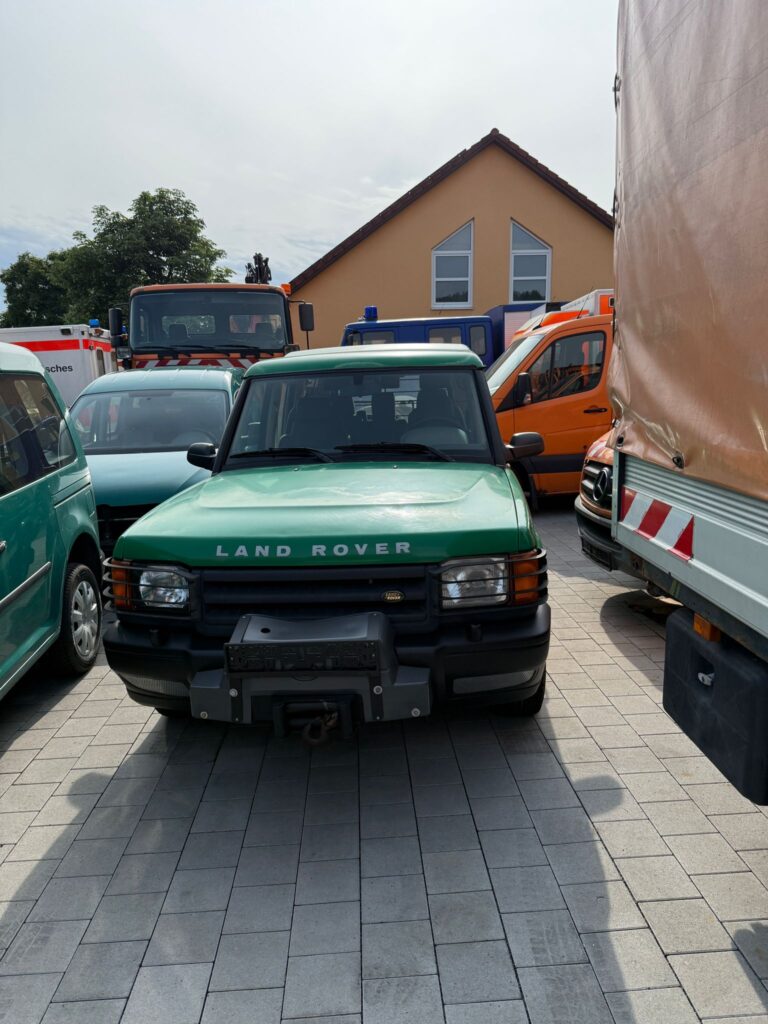 Front Land Rover Discovery II