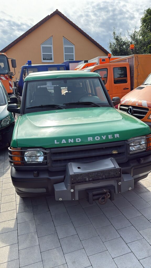 Front Land Rover Discovery II